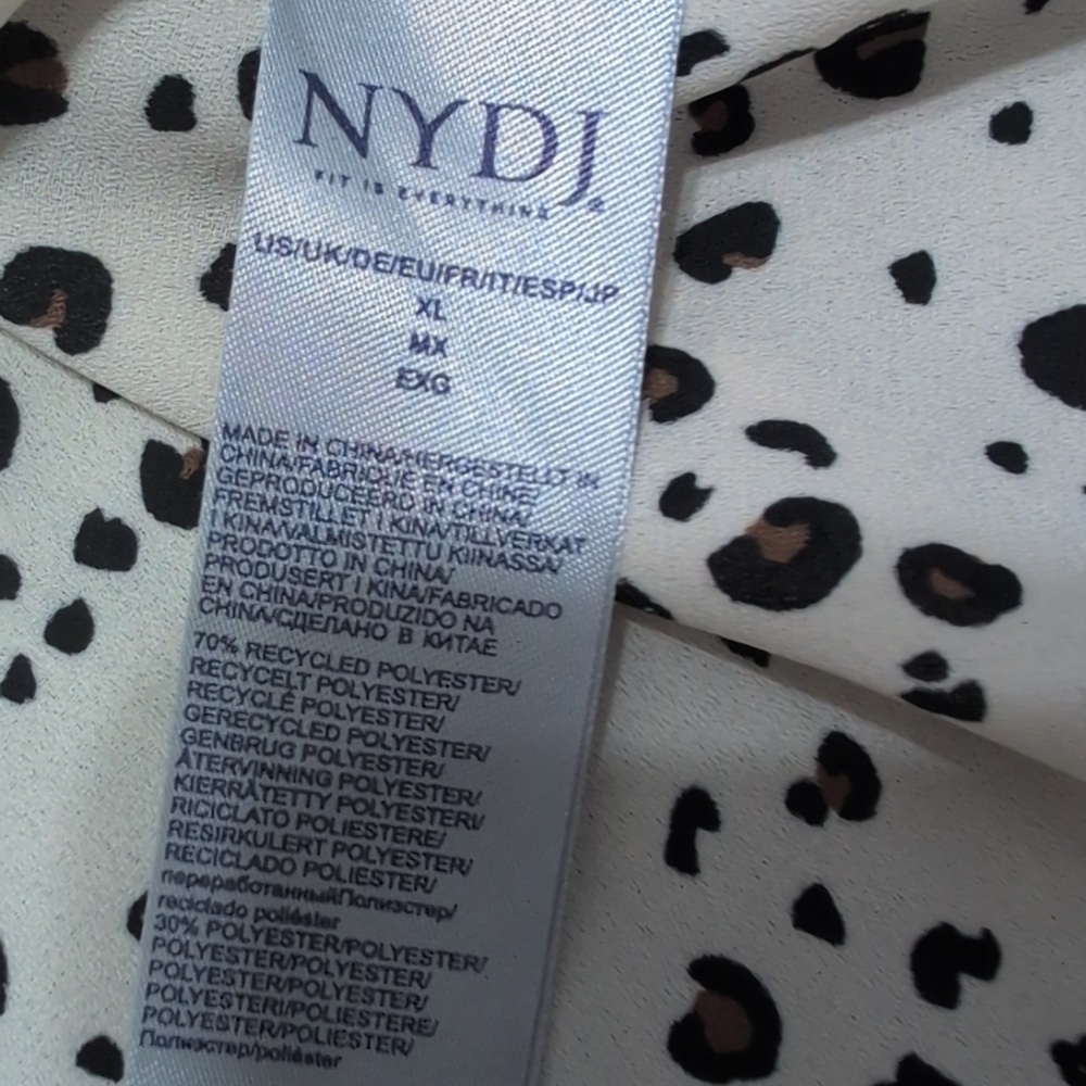 NYDJ Not Your Daughter's Jeans Animal Print Blouse Neutral Size XL - Picture 11 of 12